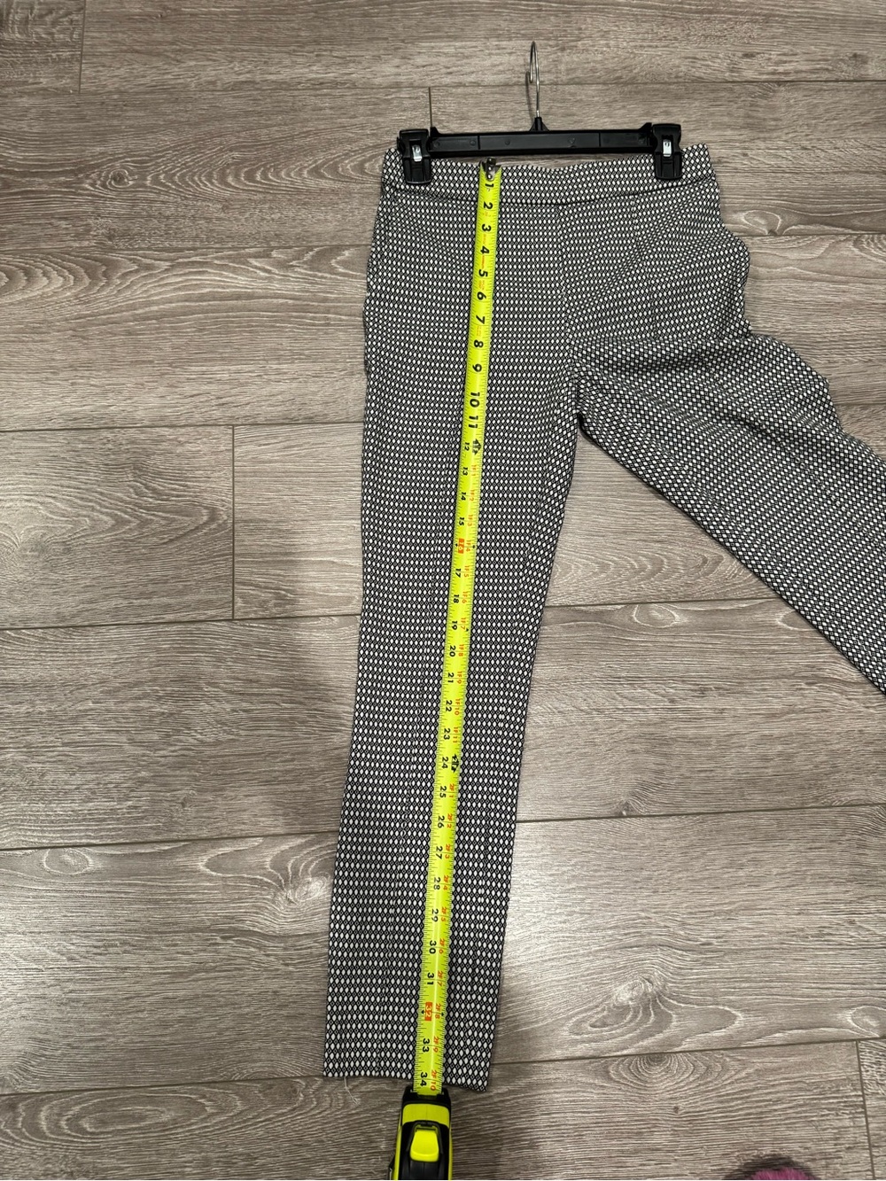 Jules & Leopold Black & White Micro‑Geometric Ankle Pants Old Money Classic - Picture 6 of 8